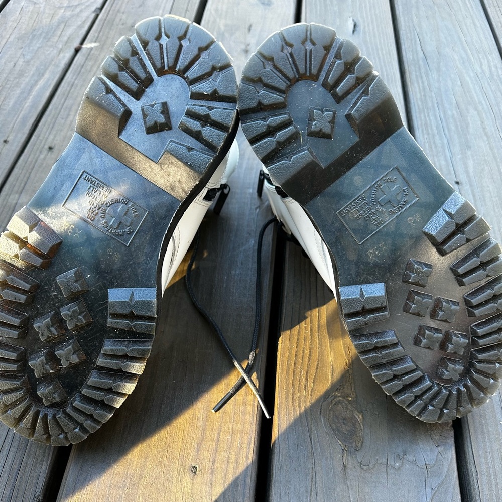 Dr Martens Jadon Boot Smooth Leather Platforms - Picture 8 of 8